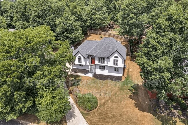 Building Photo - 991 Gentry Ln