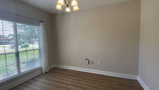 Building Photo - Milton - Rustic Ridge Estates - 3 bedroom,...