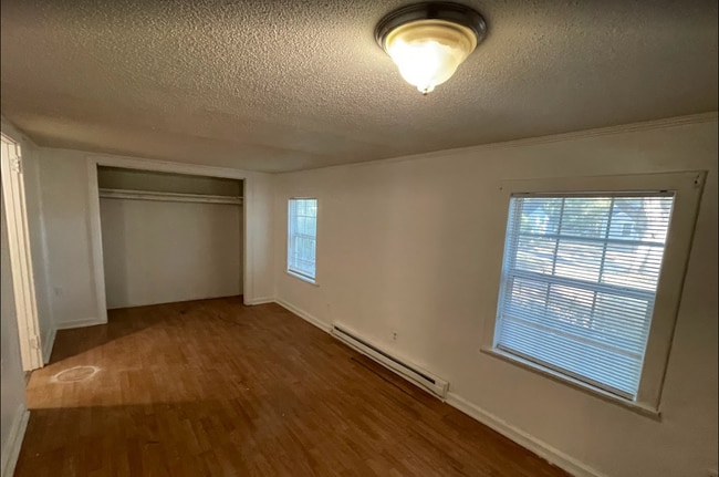 Building Photo - 1408 Gillespie Ave