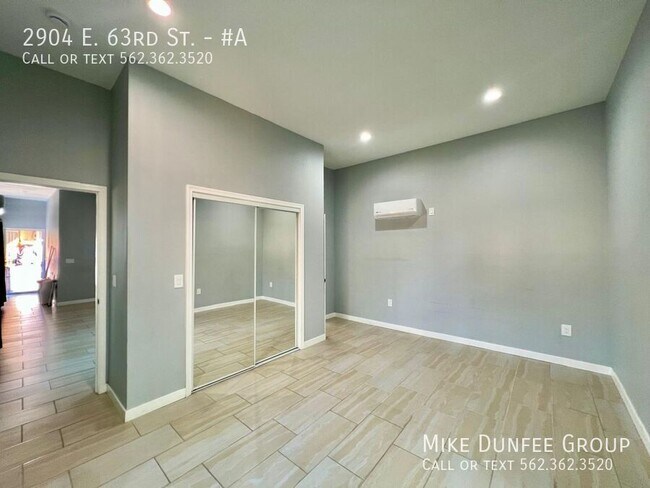 Building Photo - 2904 E 63rd St