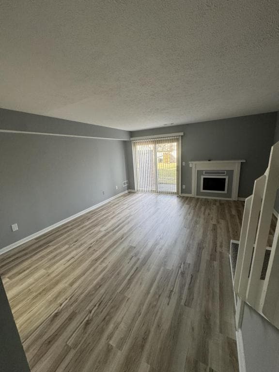 Building Photo - 22 Apple Ln