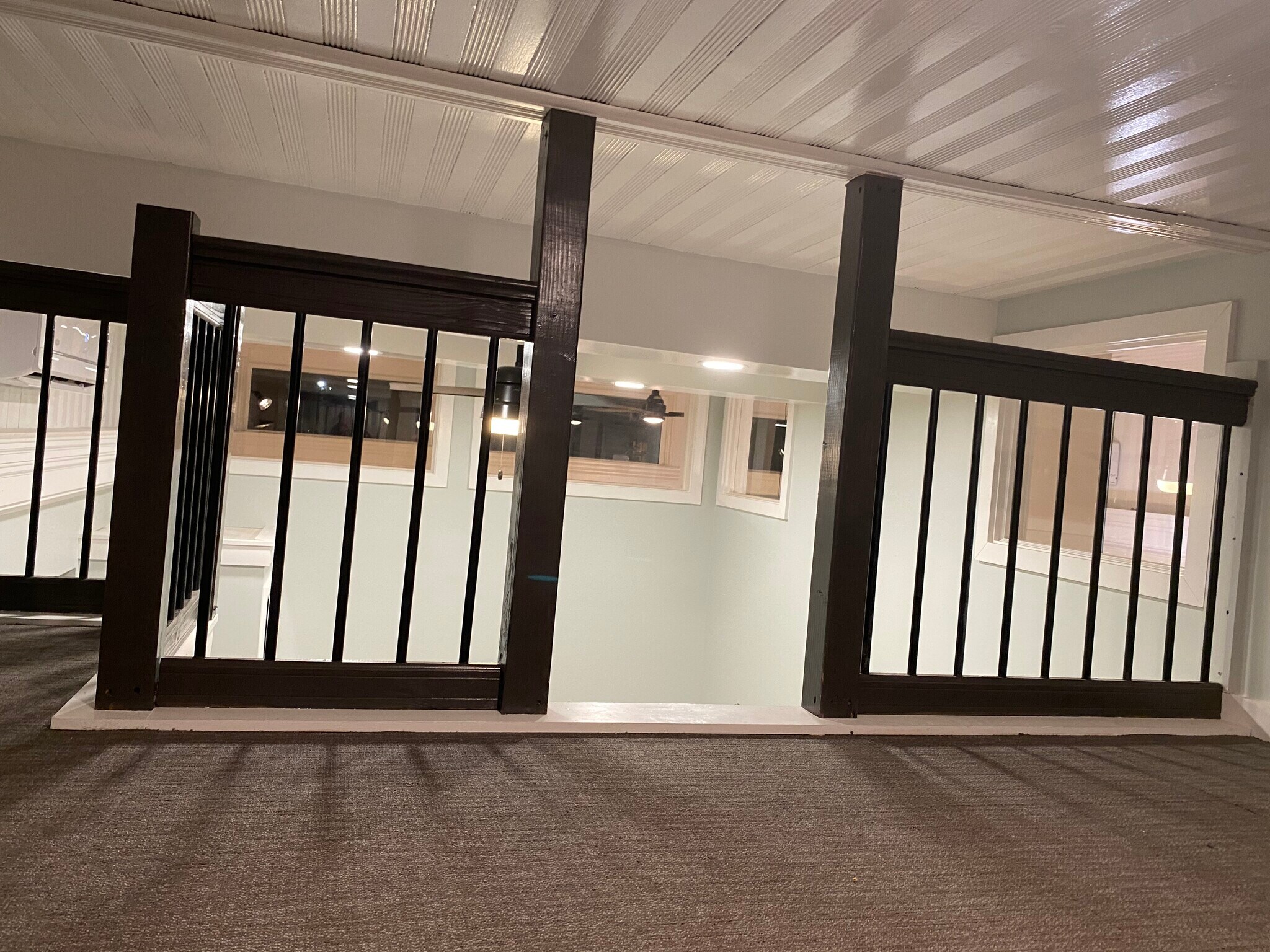Beroom loft - 1728 N Franklin Pl