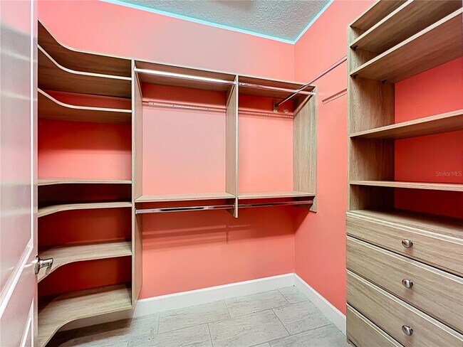 Building Photo - 15459 Santa Pola Dr