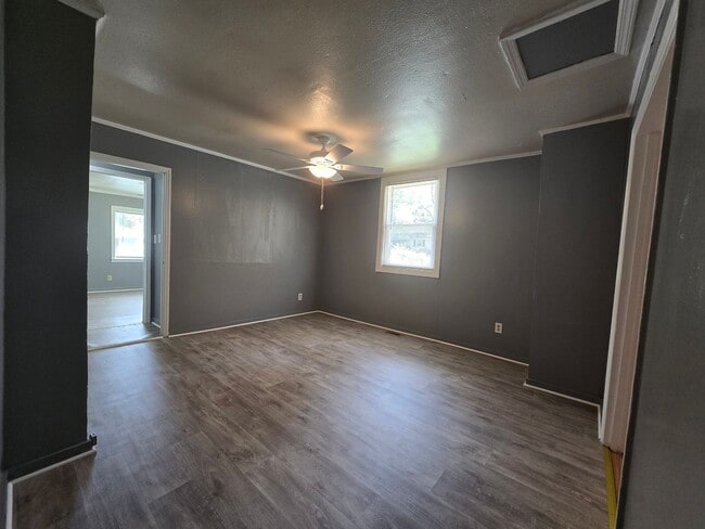 Building Photo - 3401 Meade St
