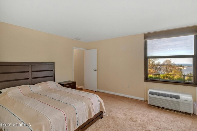 Building Photo - 1 Scenic Dr