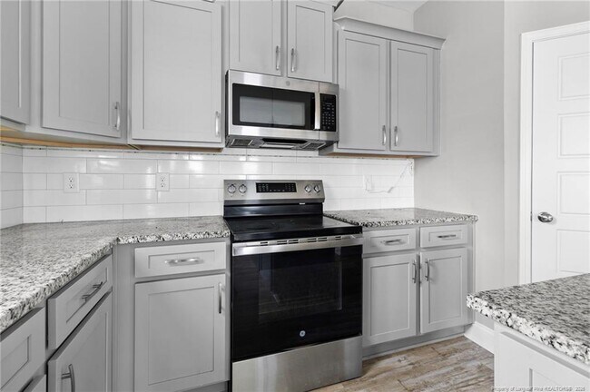 Building Photo - 779 Doc Brown Rd