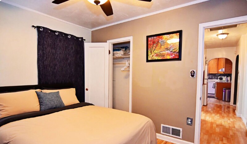 Building Photo - 470 Edith Ave S