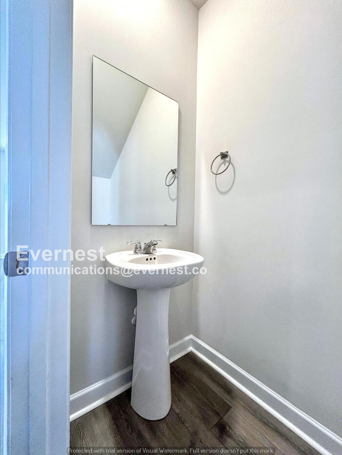 Building Photo - 2312 Valverde Wy