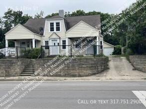 Building Photo - 505 S 18th St