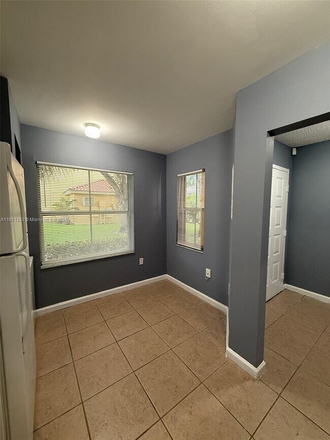 Building Photo - 4057 NW 90th Ave