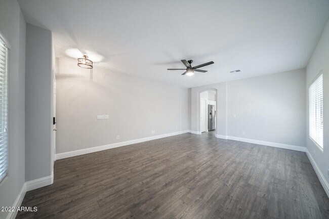 Building Photo - 3649 S Loback Ln