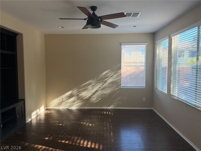 Building Photo - 10526 Cliff Lake St