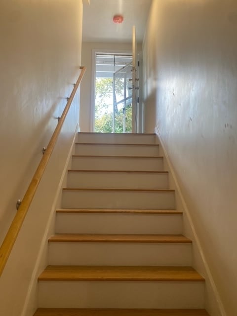 Building Photo - 520 Main St