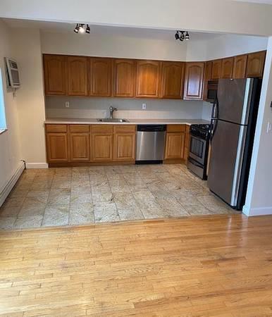 Primary Photo - 37-15 23rd Ave