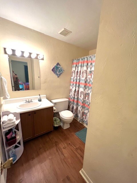 Building Photo - 89 SE 16th Ave