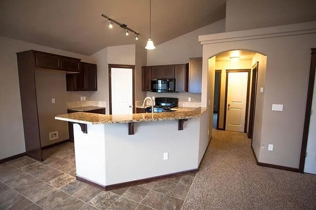 Building Photo - For Rent – Beautiful 3 Bed, 2 Bath Home wi...