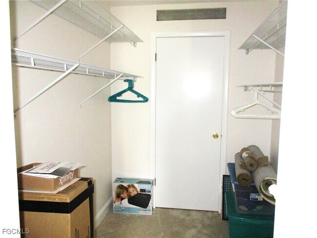 Building Photo - 4160 Steamboat Bend E