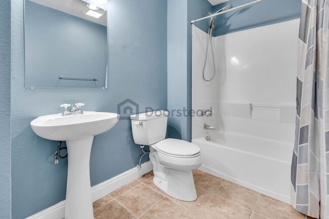 Building Photo - 8075 Caminito de Pizza