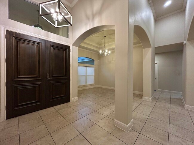 Building Photo - 3335 Hagen Lp