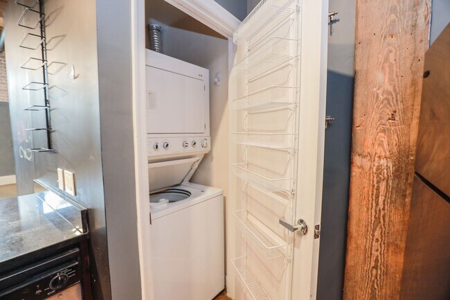 Building Photo - Live in Style at Old Manchester Lofts!