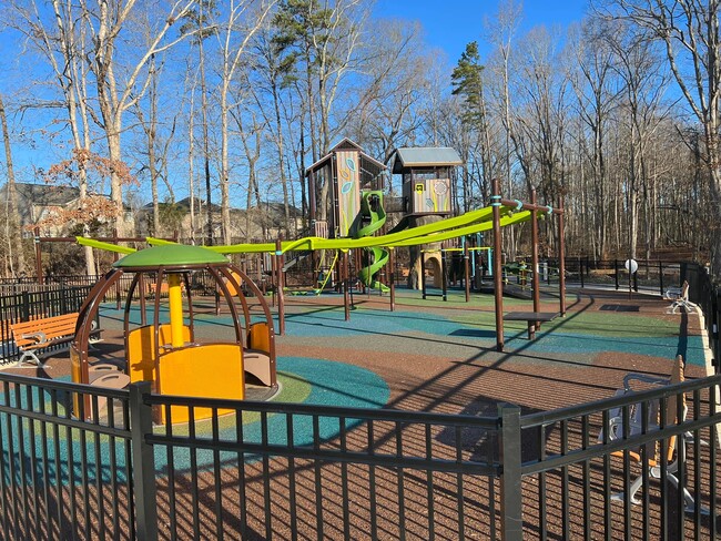 Building Photo - 9378 Greenheather Dr