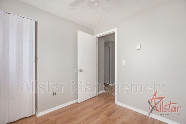 Building Photo - 1297 Fillmore Cir