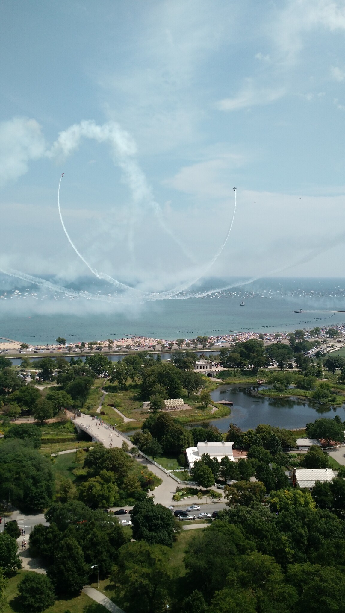 27. AirShow From Rooftop - 1960 N Lincoln Park W