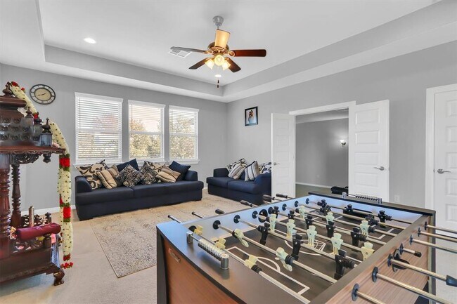 Building Photo - 16321 Horse Trap Ln