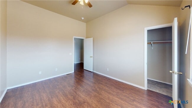 Building Photo - 4302 Jeff Scott Dr