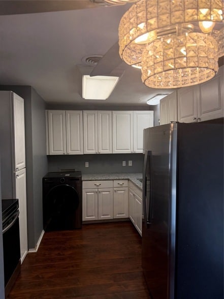 Building Photo - 13729 Birchlawn Dr