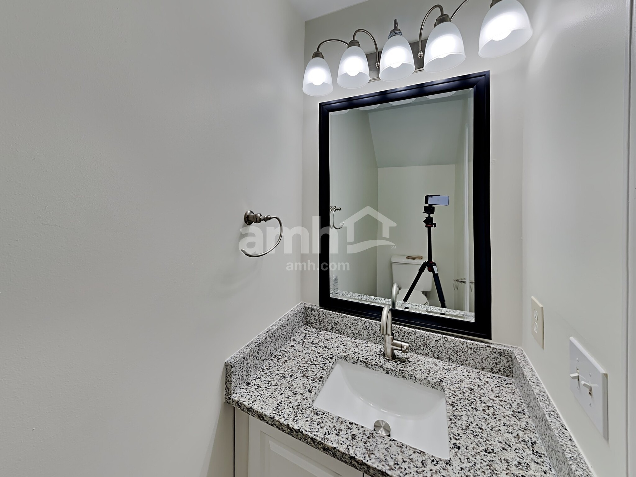 Building Photo - 11826 Nestar Pl