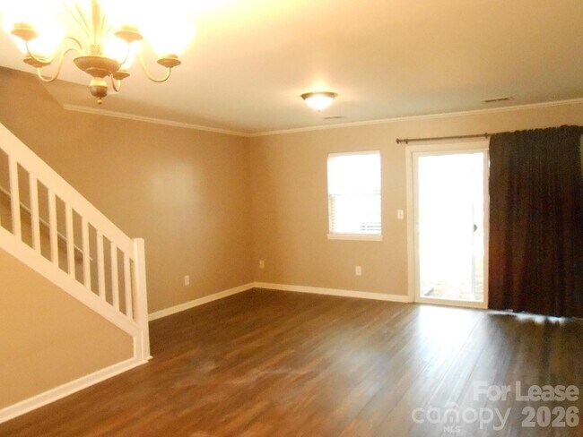 Building Photo - 10260 Reindeer Way Ln