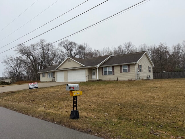 Building Photo - 56 EMS T14 Ln