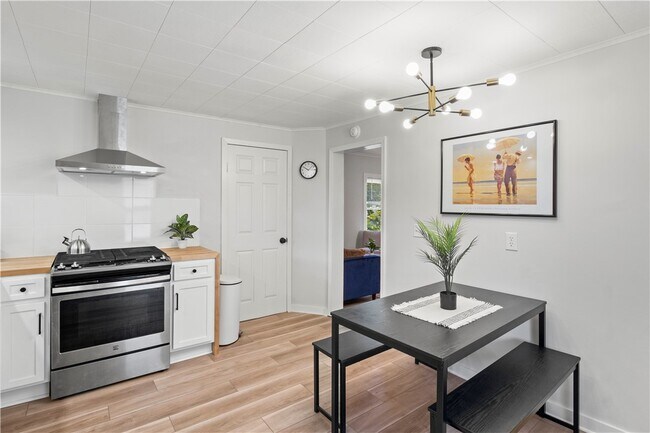 Building Photo - 95 Beaufort St