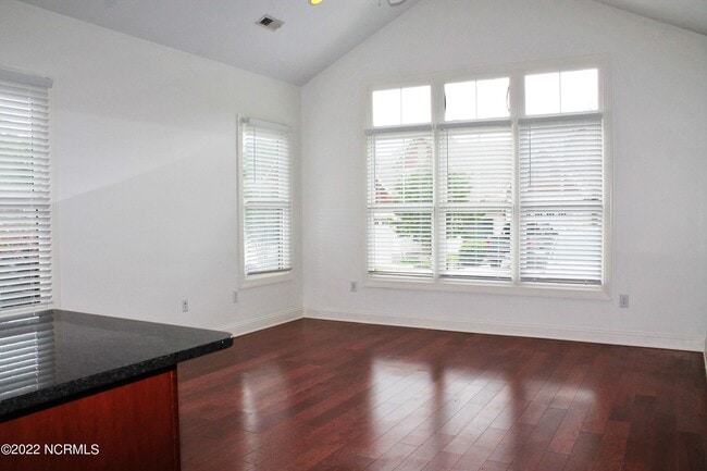 Building Photo - 33 Elk Ridge Ln