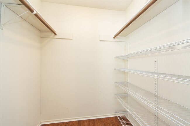 Building Photo - 22131 Eagle Meadow Dr