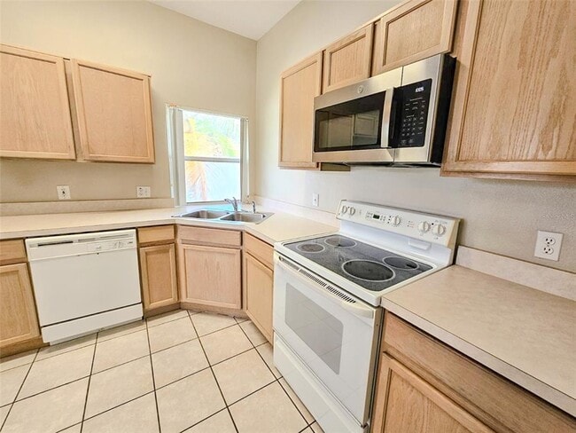 Building Photo - 3111 Crane's Cove Loop