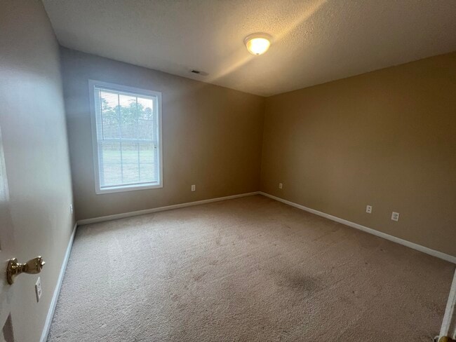 Building Photo - 4460 Maxie St