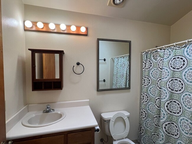 Building Photo - LSSCH780