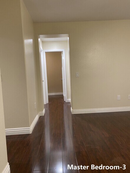 Flooring - 31750 Paseo de Castaic