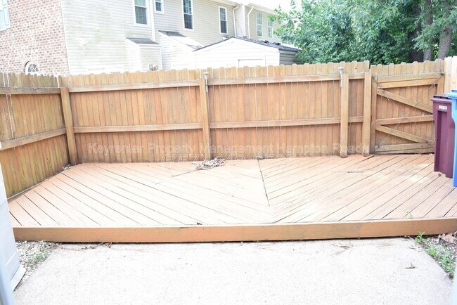 Building Photo - 310 Cobb Island Ct