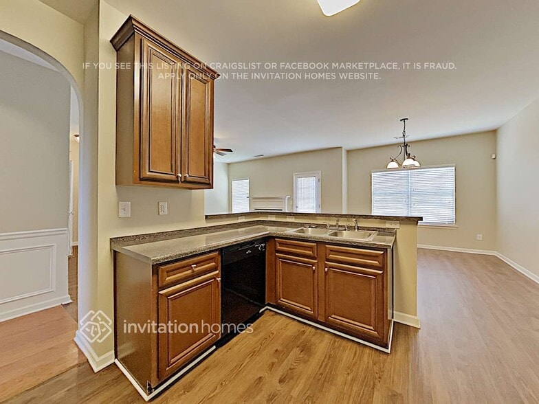Building Photo - 1396 Cooper Gayle Dr
