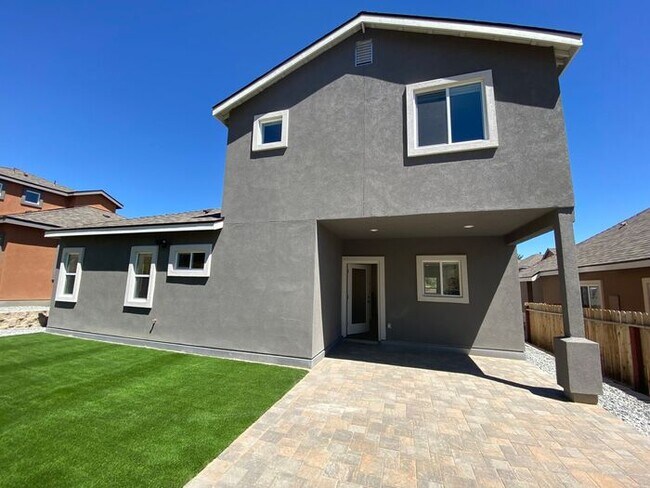 Building Photo - Built 2023 NW Reno 3 Bedroom House - Downs...