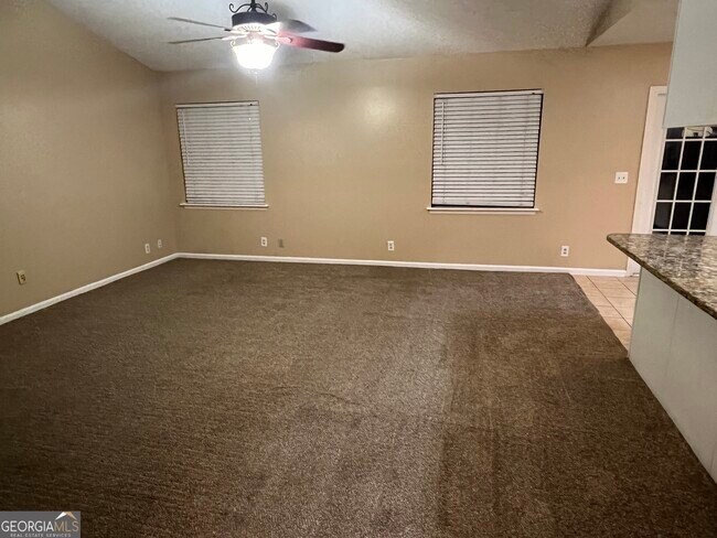 Building Photo - 152 Woodvalley Ct