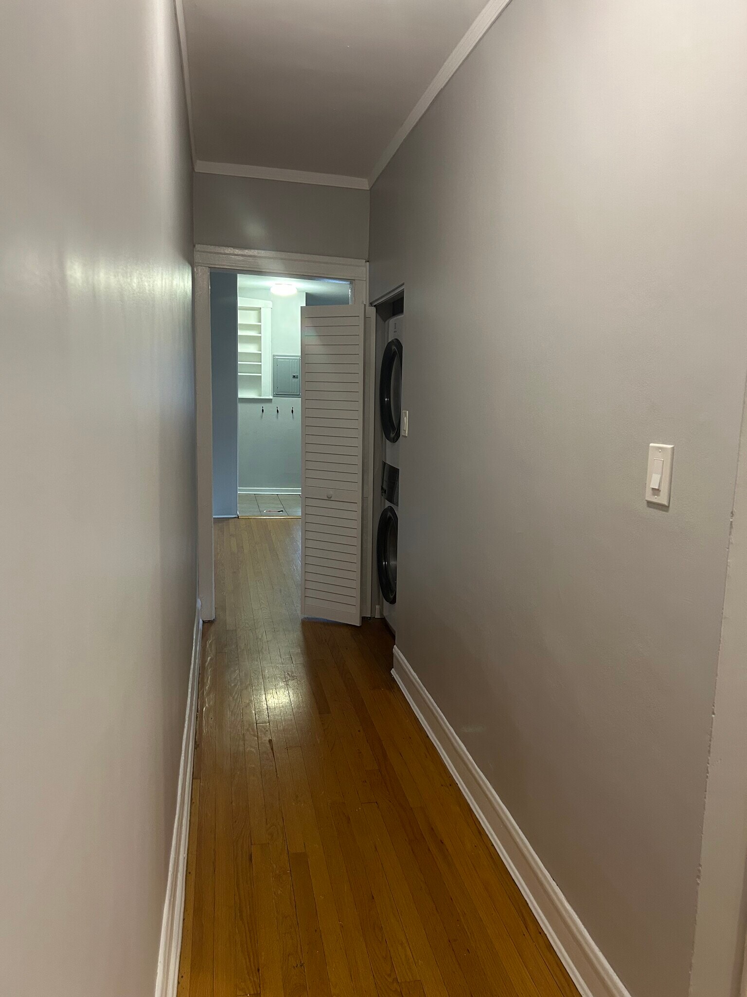 Building Photo - 118 Keeney St #3W