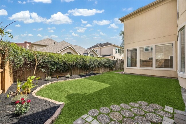 Building Photo - 1119 Gardencrest Ln