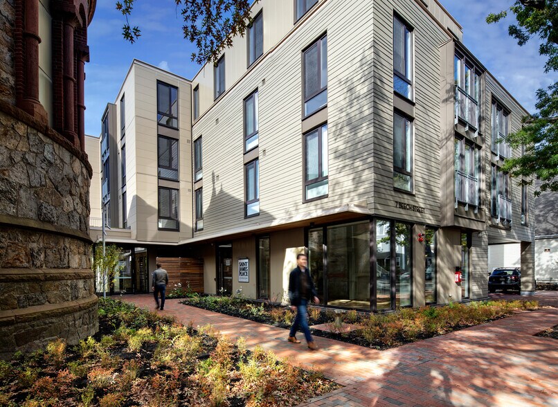 Building Photo - 6 Beech St