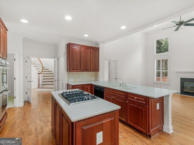 Building Photo - 5074 Healey Dr