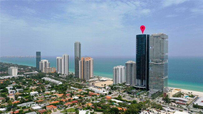 Building Photo - 18555 Collins Ave