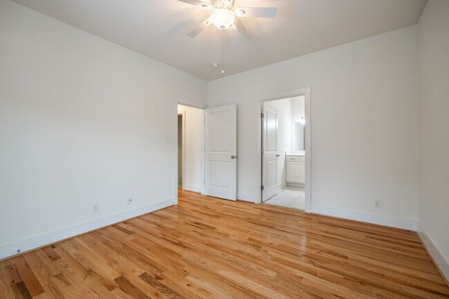 Building Photo - 408 N Robinson St